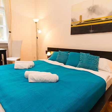 Apartamento Checkvienna - Mollardgasse Habitación foto